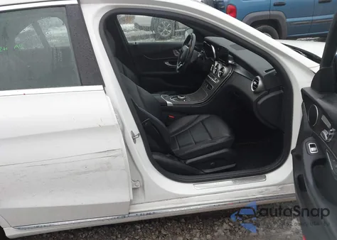 2019 Mercedes-Benz C 300 4Matic from USA, damaged, VIN 55SWF8EB4KU290666